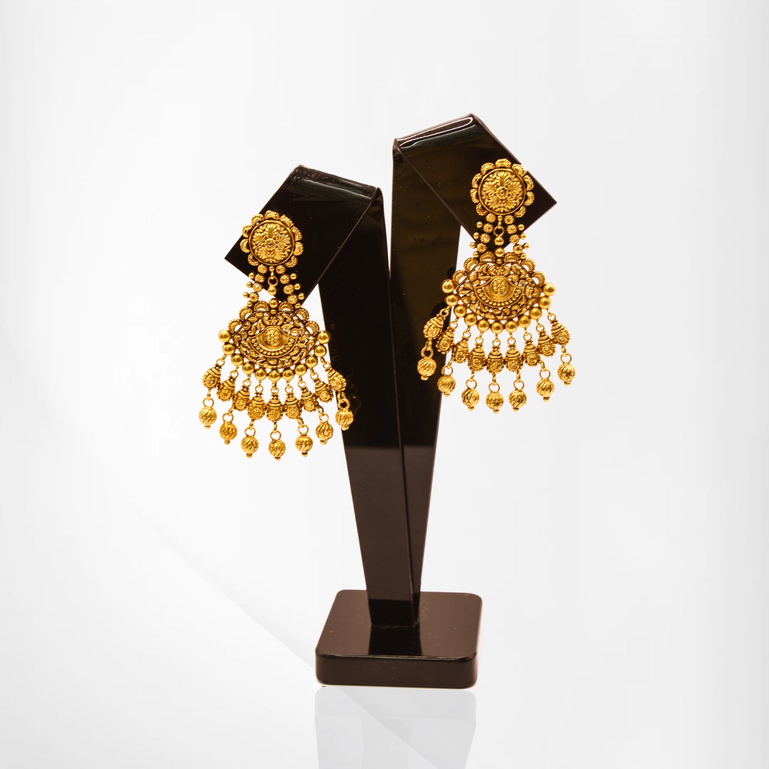 Traditional Antique Earrings with Beautiful Craftsmanship