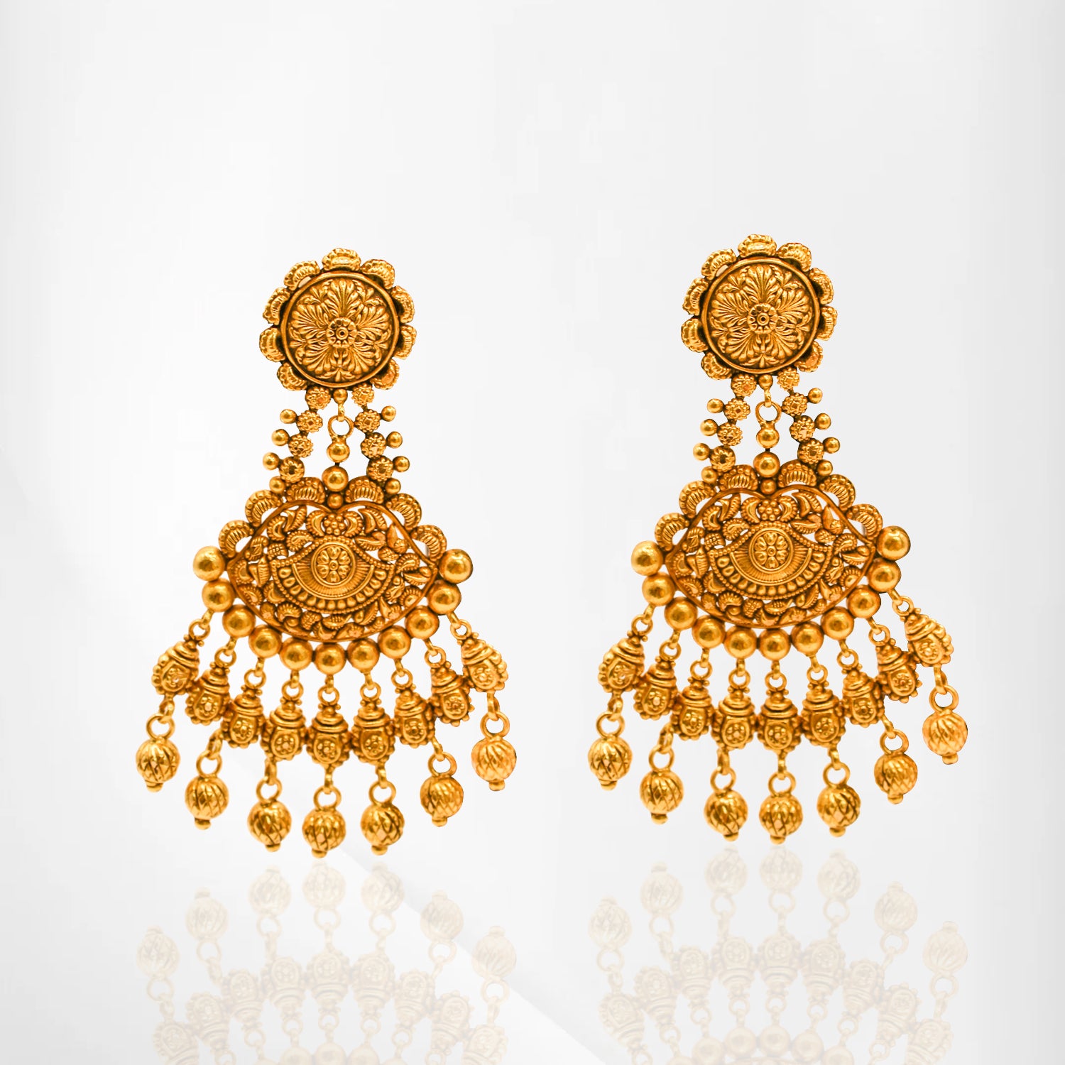 Traditional Antique Earrings with Beautiful Craftsmanship