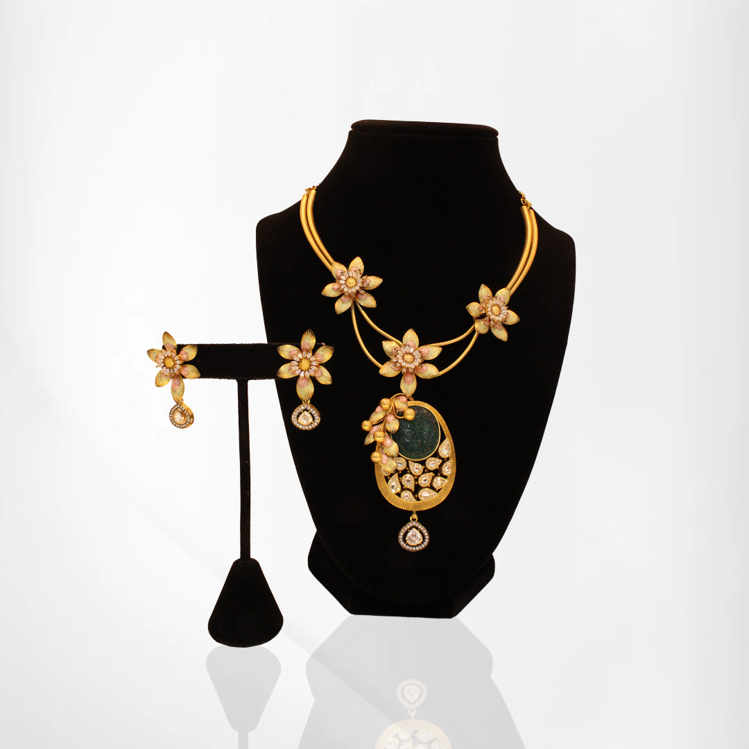 Antique Floral Set with Green Stone & White Kundan