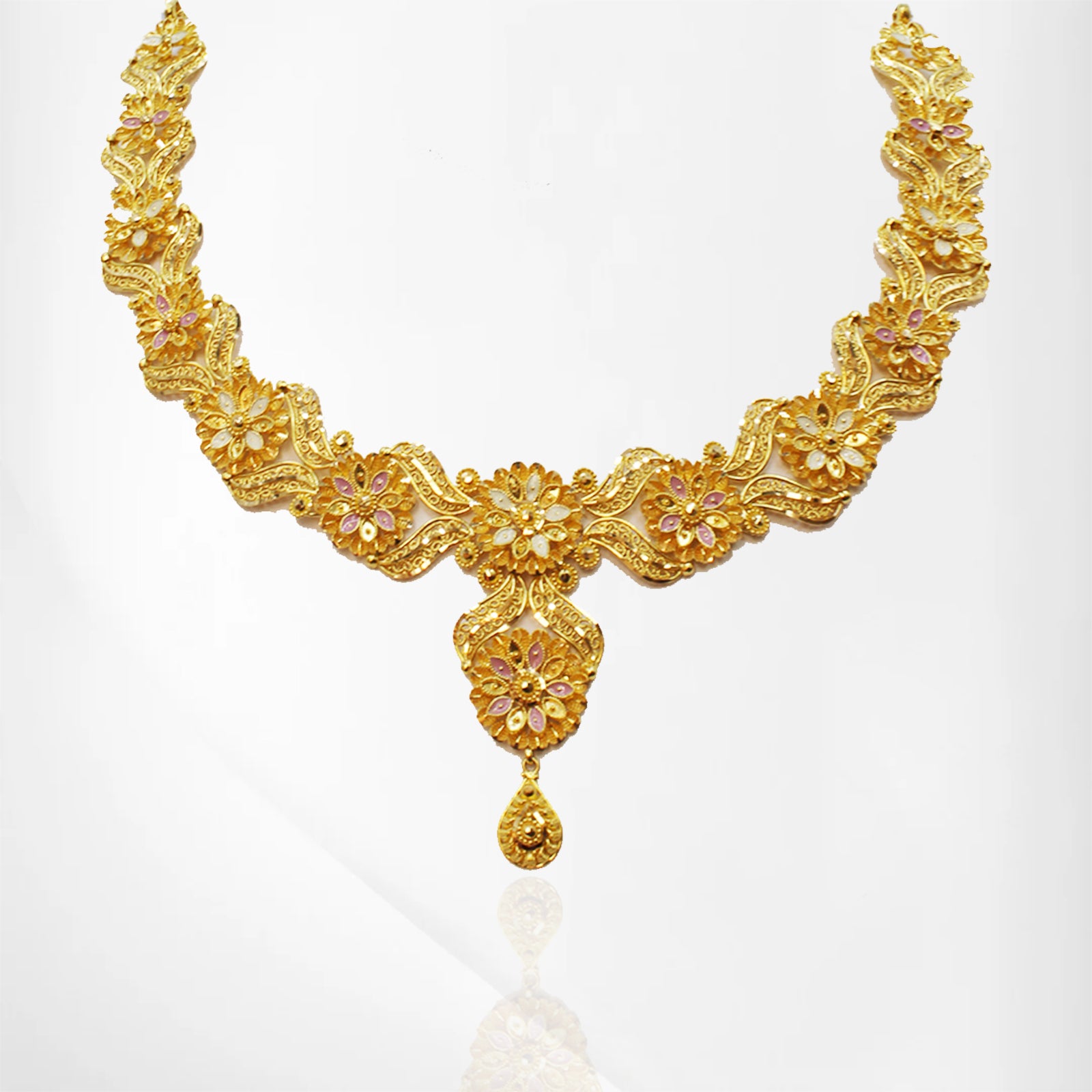 Floral Elegance: Yellow Gold Short Set with Enamel Accents