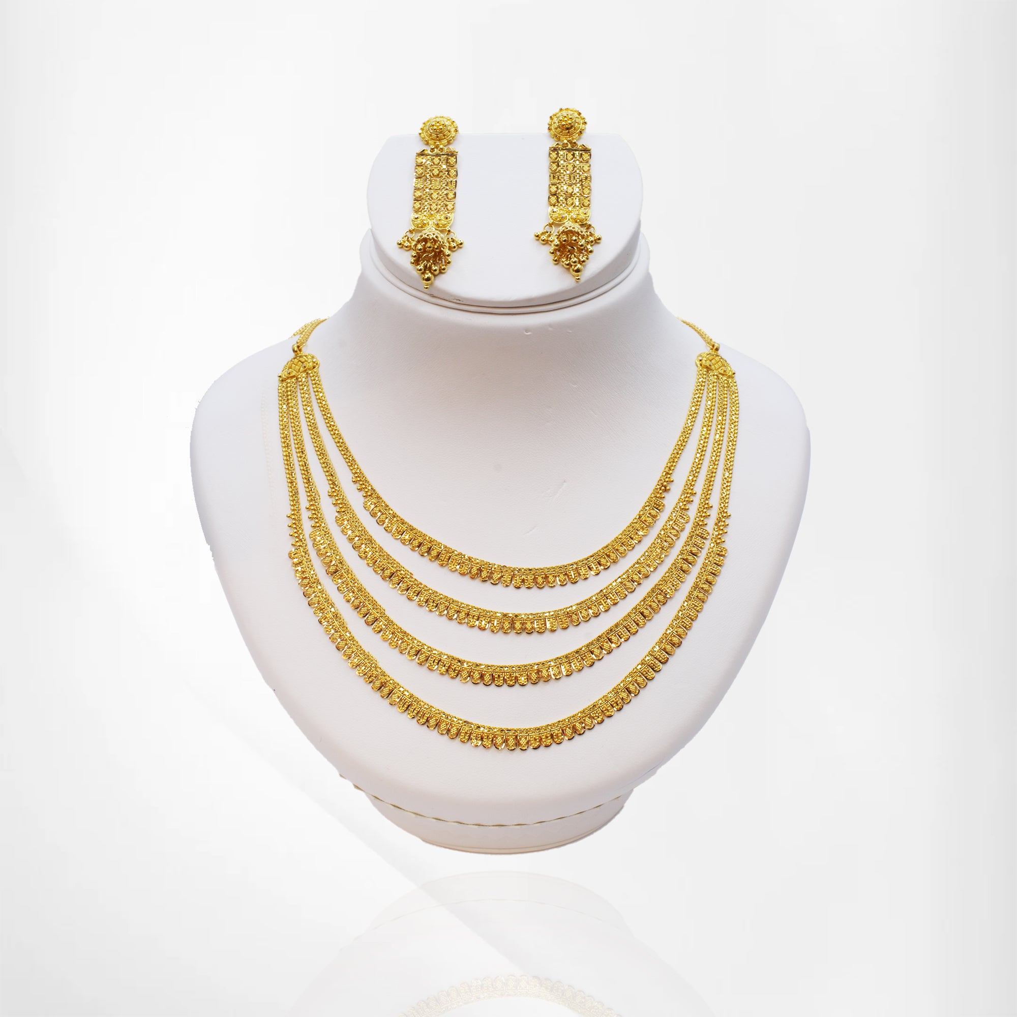 Trendy Four-Layer Yellow Gold Set with Hanging Earrings