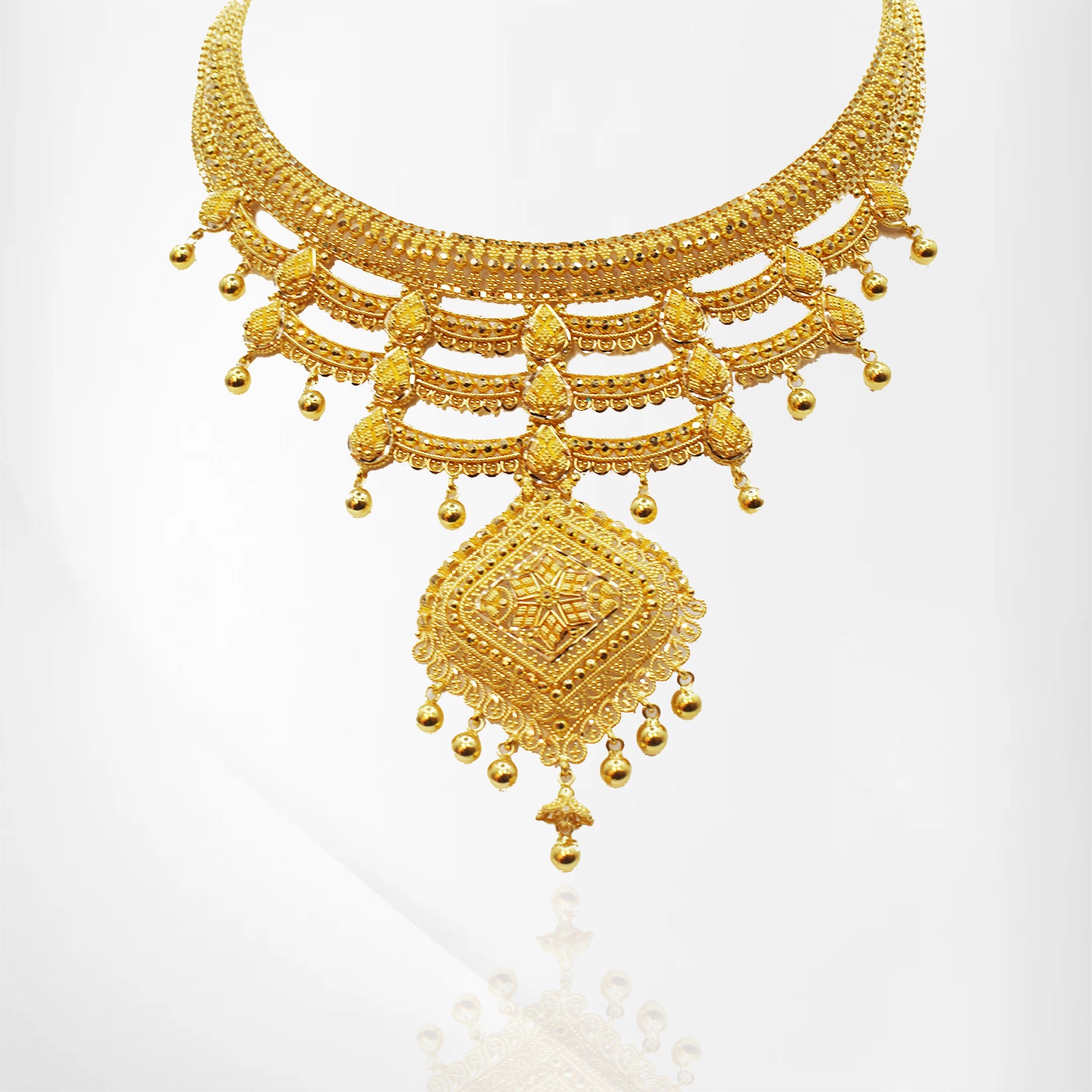 Exquisite Multi-Layer Yellow Gold Set with Matching Earrings