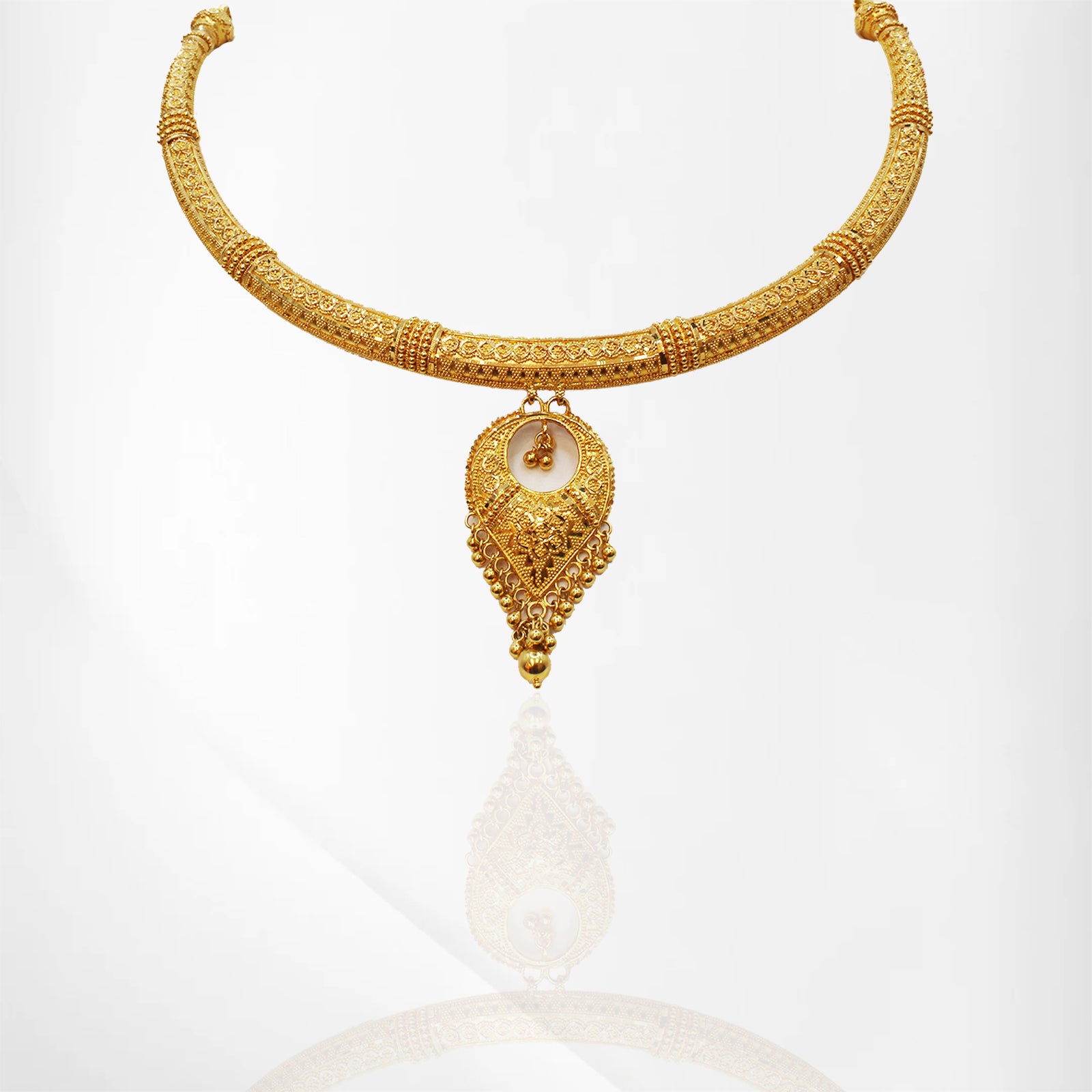 Royal Chandbali Kante Gold Set with Dazzling Gold Ball Details