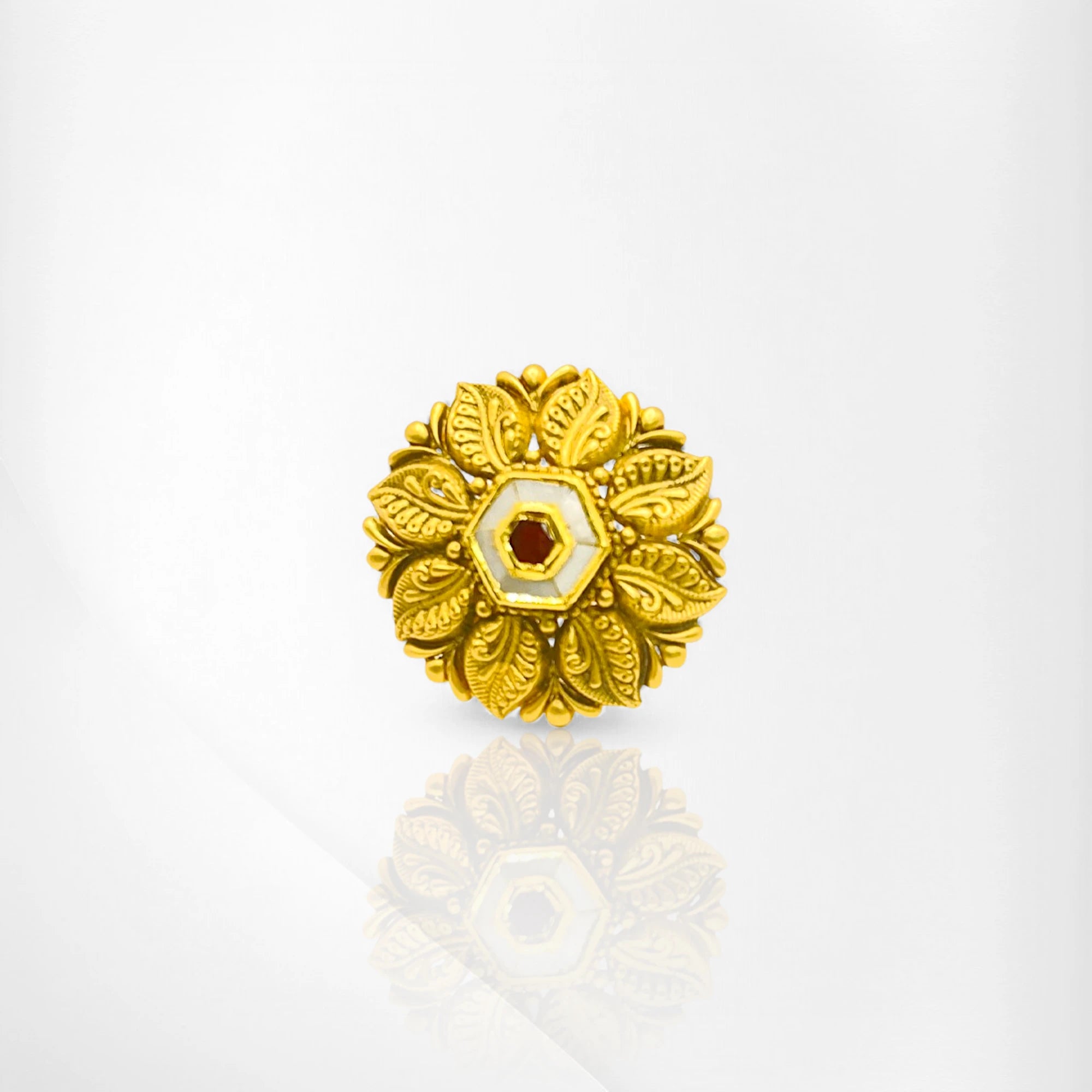 Floral Radiance Gold Ring
