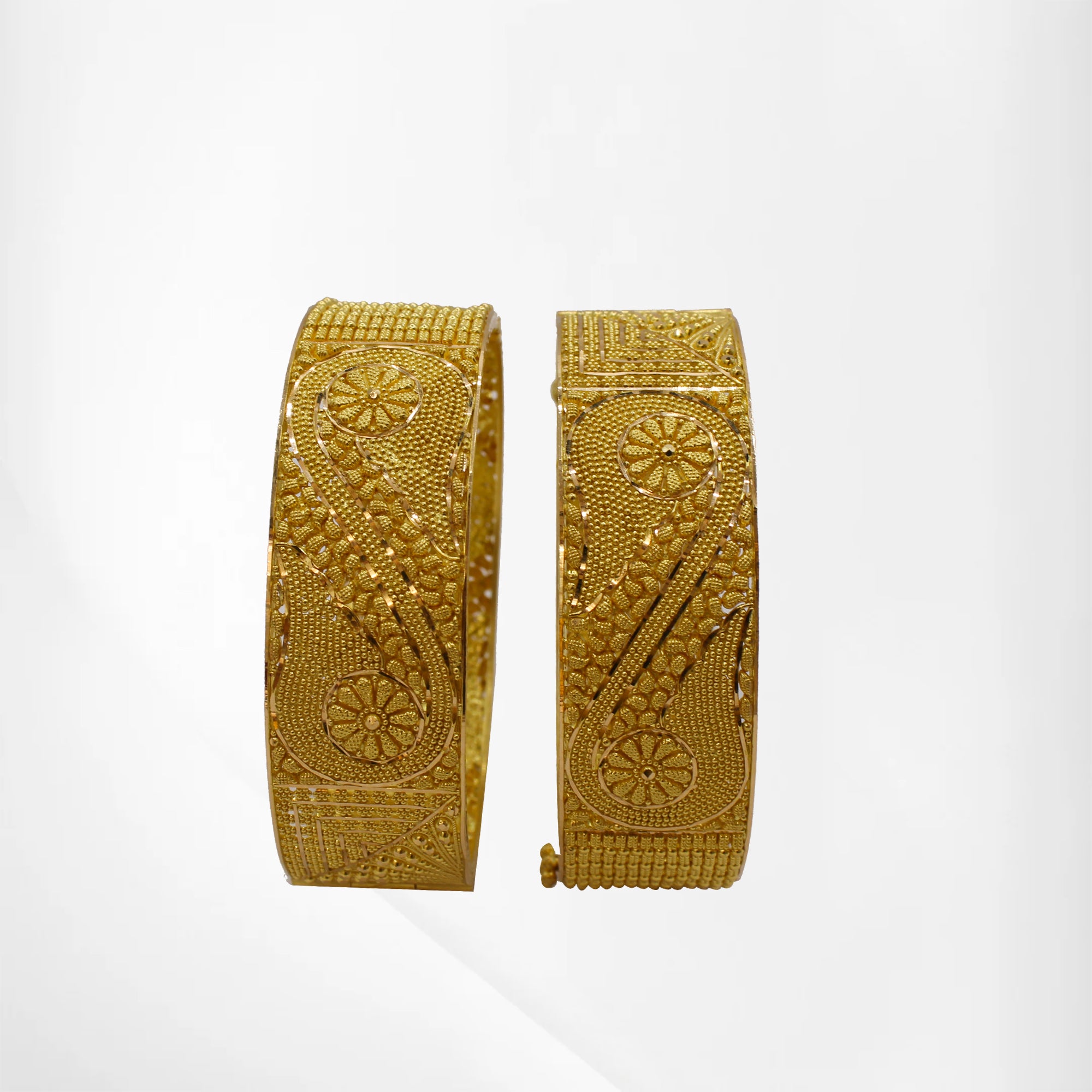 Two-Piece 22K Gold Bangles with Floral Design – Big Kada Style