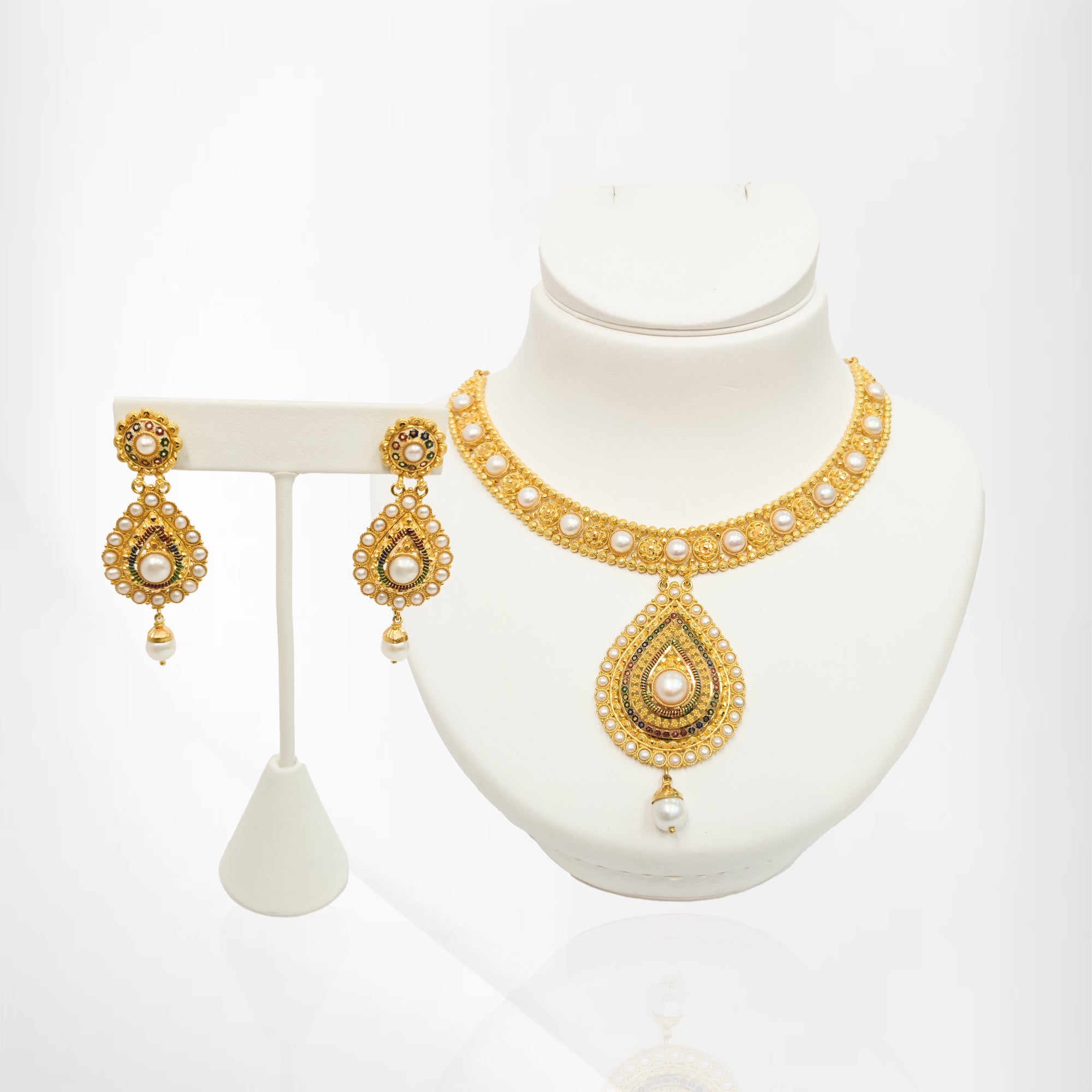 Pearl Descending Gold Set