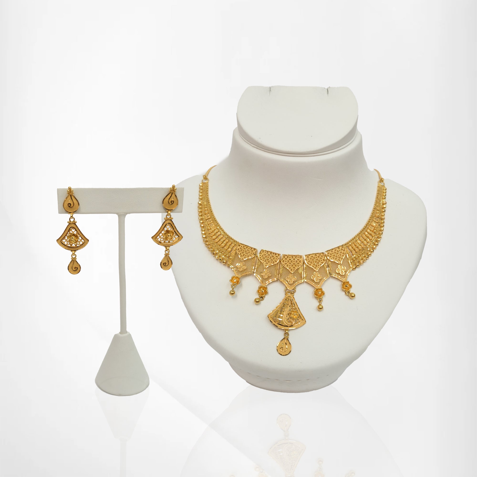Classic Matte Finish Yellow Gold Set