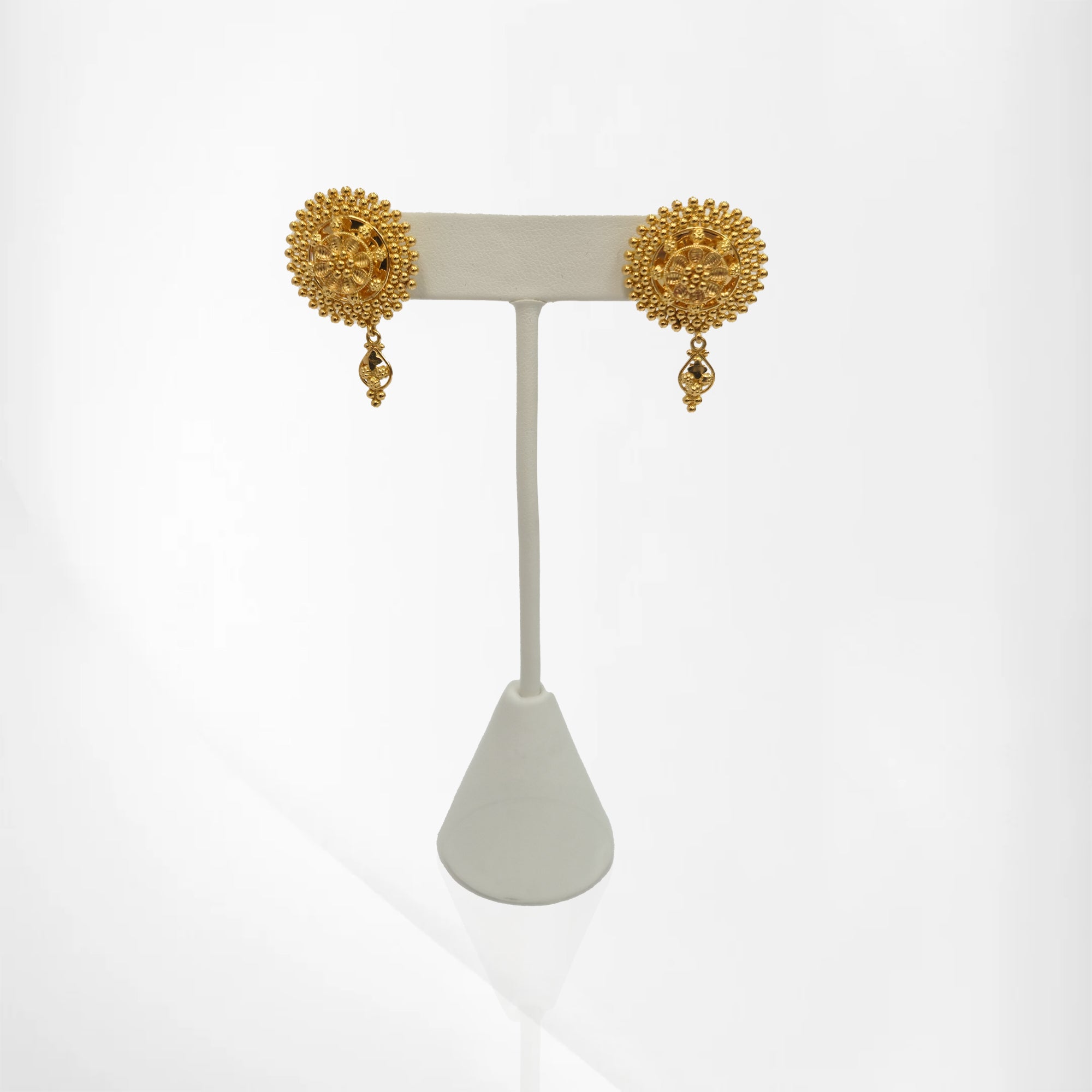 Chandan Har Inspired 22K Yellow Gold Necklace Set