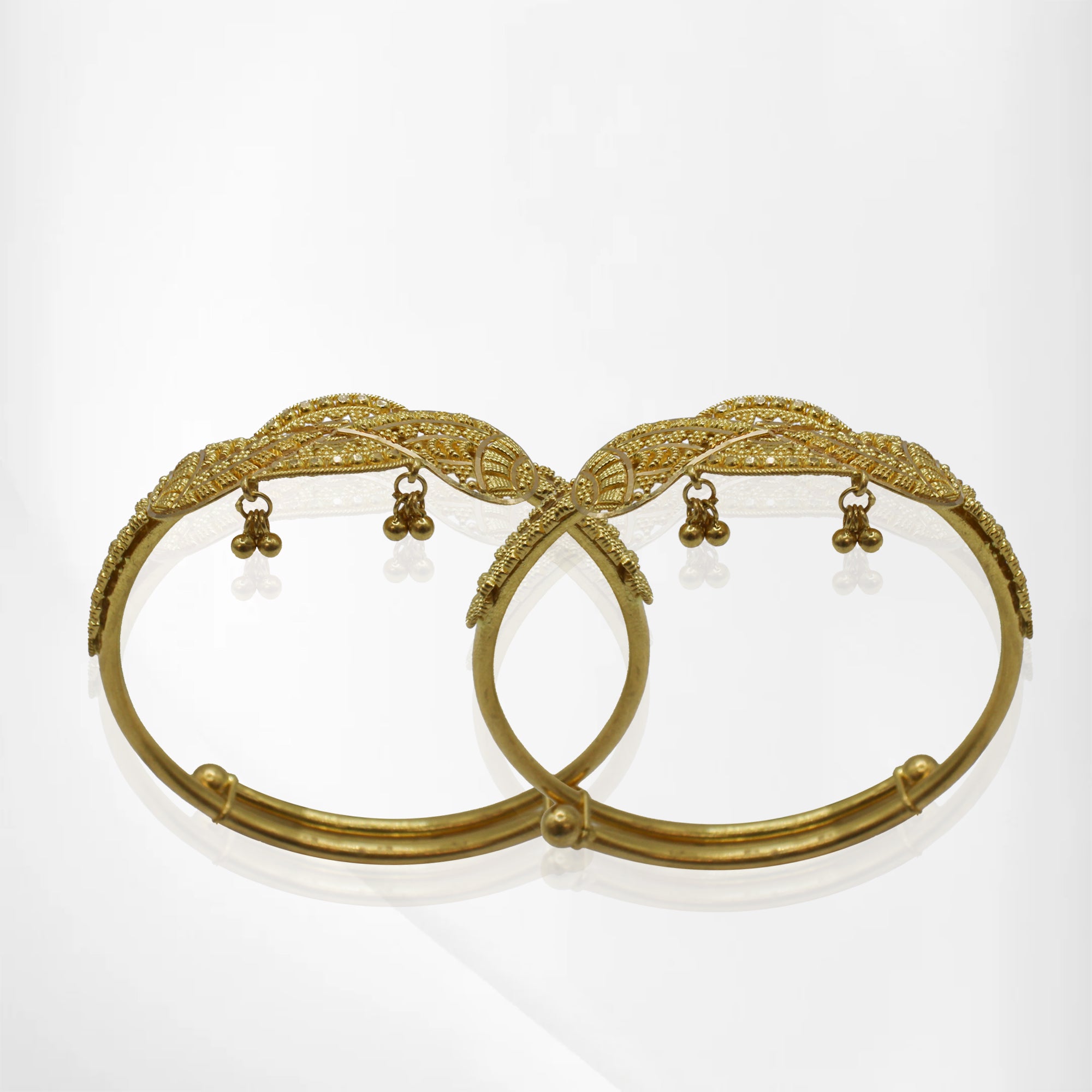 Manglo & Leaf Design Baby Bangles – Adjustable with Hanging Ball Charm