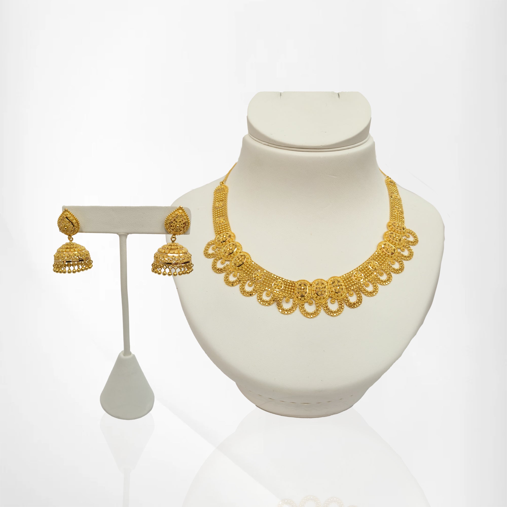Classic 22K Gold Set with Petite Jhumka Earrings
