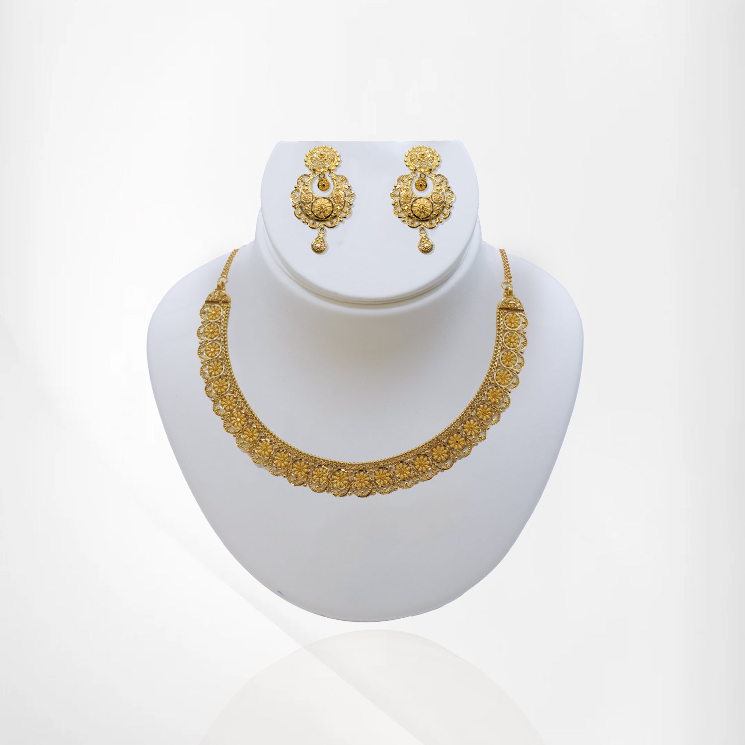 Yellow Gold Flower-Style Set with Chandbali Earrings