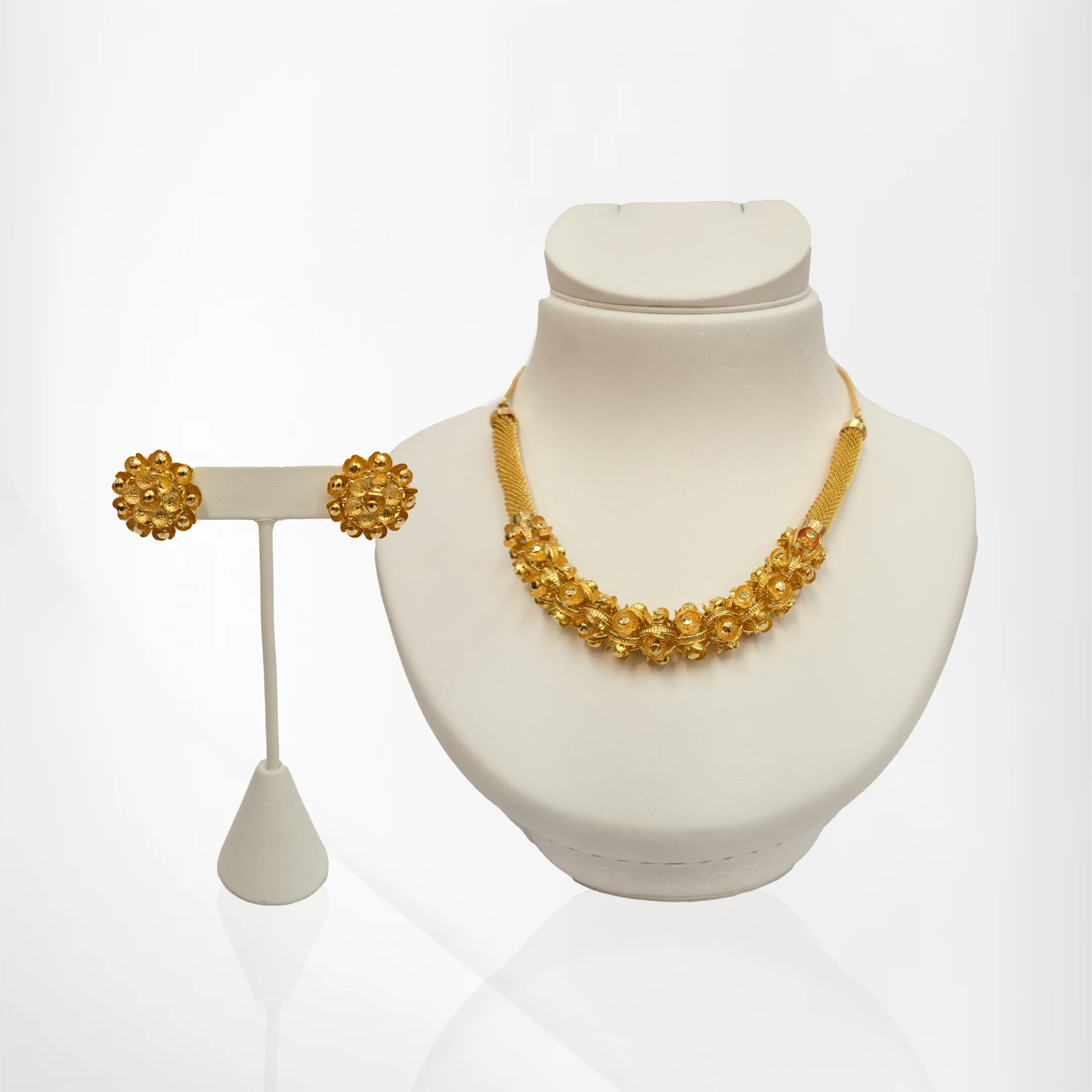 Yellow Gold Gulab Mala Necklace with Matching Tops Earrings